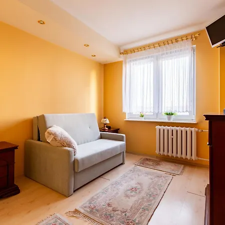 דירה Podgorska Comfort By Bookinghost גדינייה